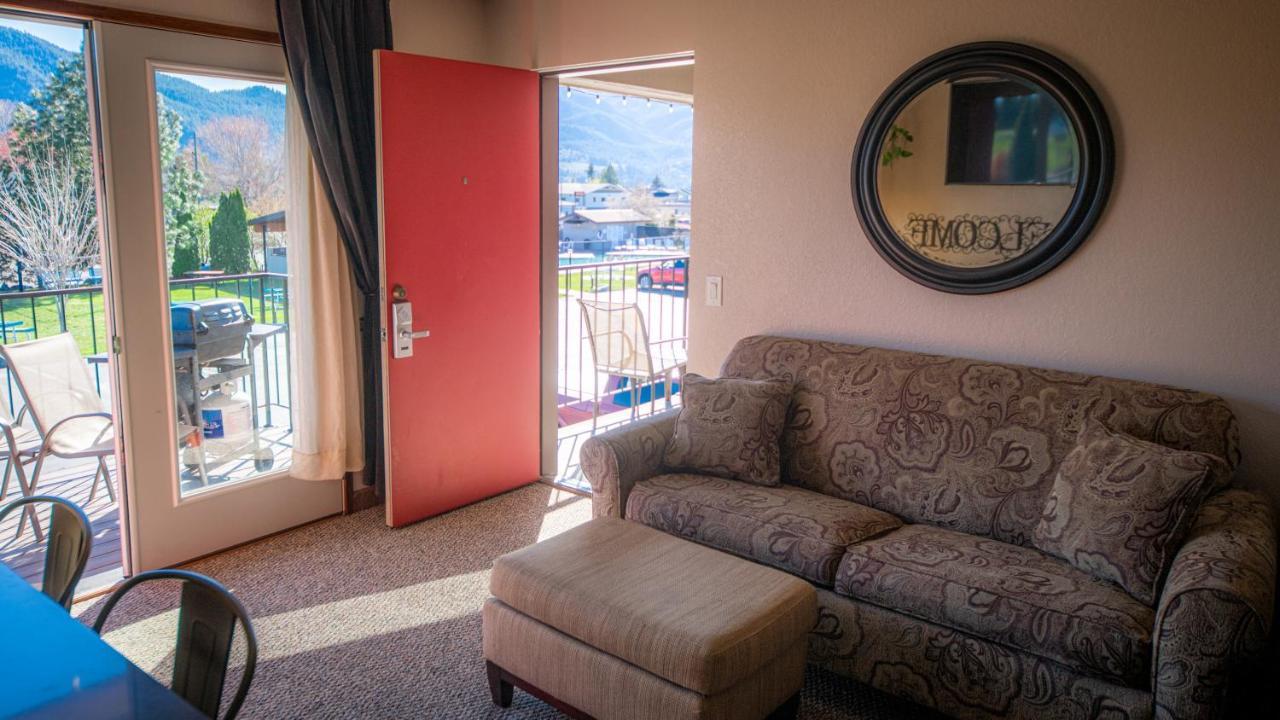 Mountain View Lodge Chelan Buitenkant foto