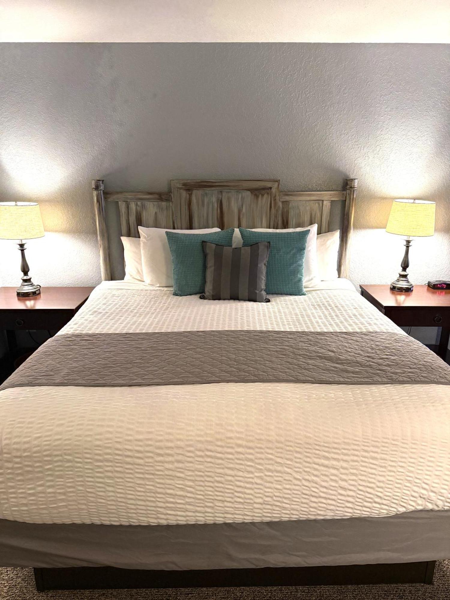 Mountain View Lodge Chelan Kamer foto