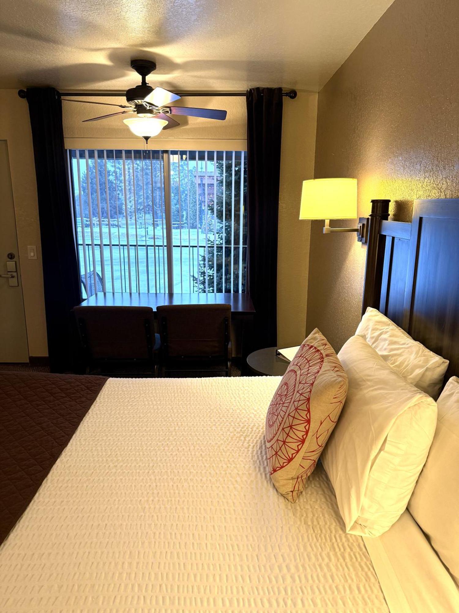 Mountain View Lodge Chelan Kamer foto