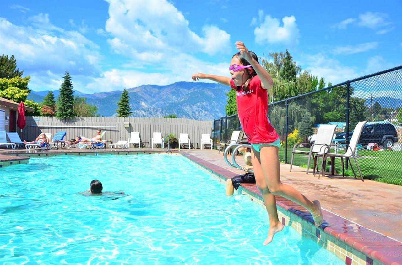Mountain View Lodge Chelan Buitenkant foto